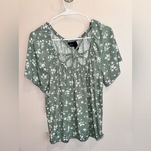 Daytrip Green Floral Blouse